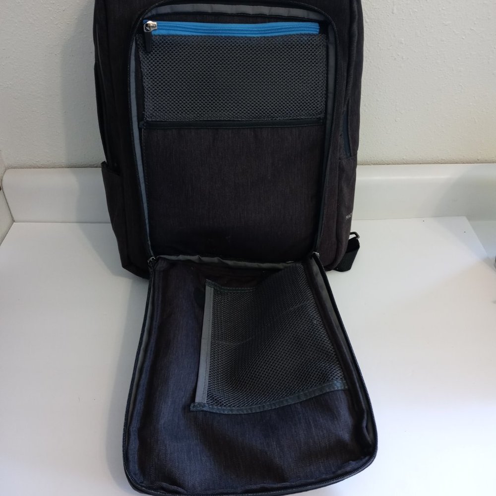 Mack Weldon Ion Convertible Backpack - Picture 5 of 11